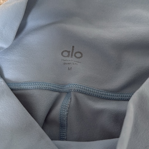Alo Yoga Powder Blue Leggings Sz M - Picture 2 of 2